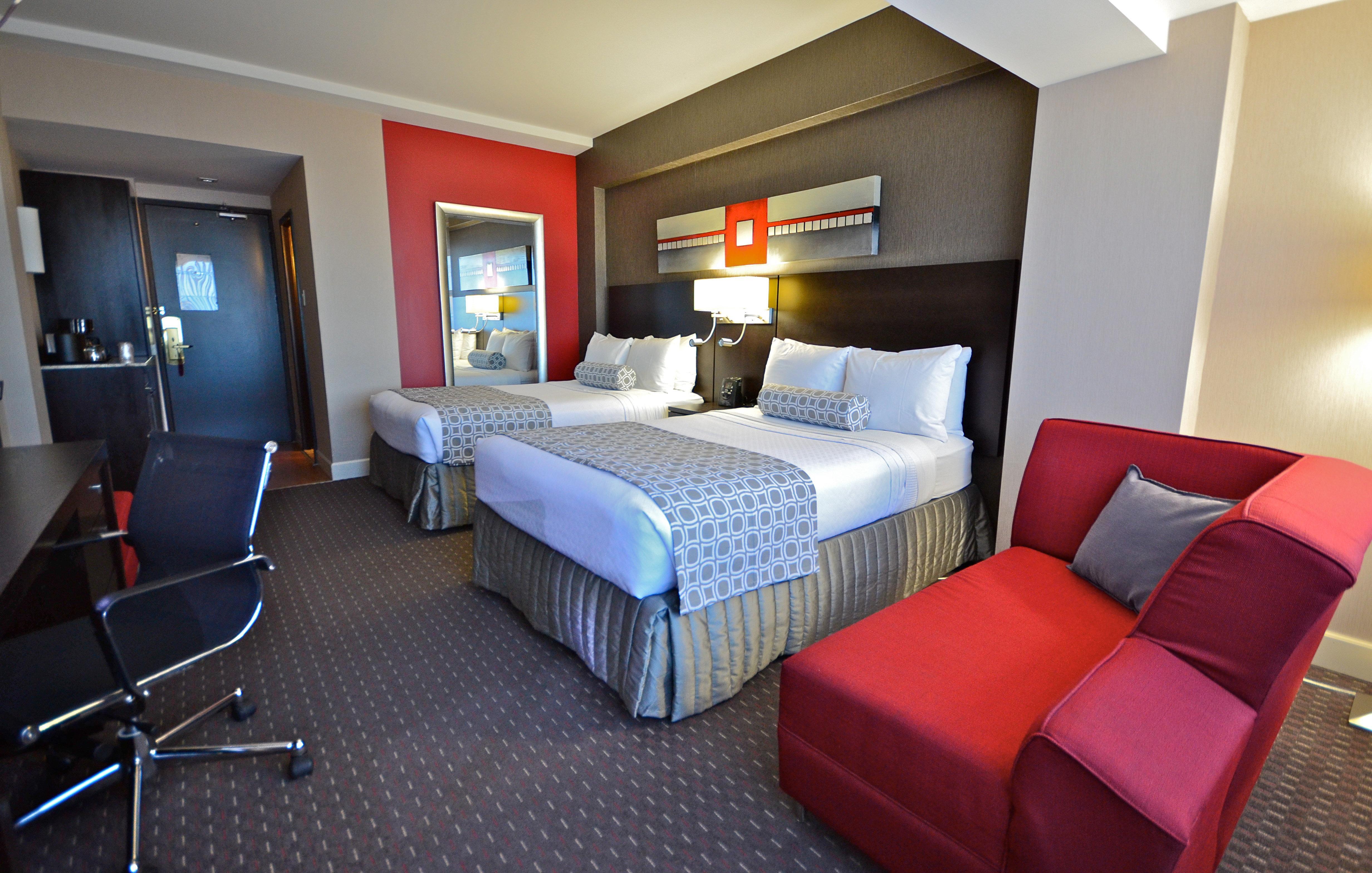 Armon Plaza Montreal Airpt, Trademark Collection By Wyndham Екстериор снимка